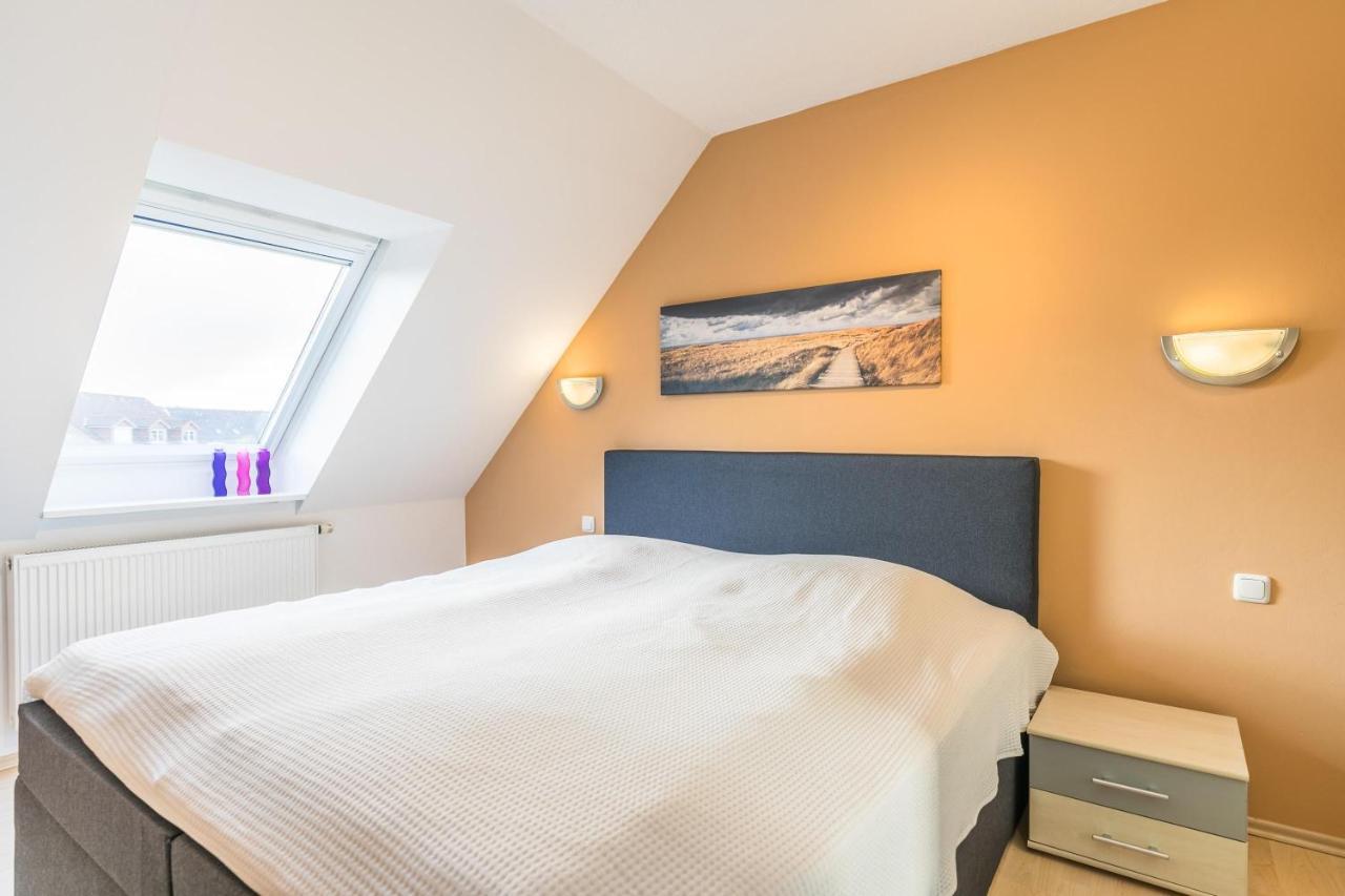 Appartamento "Haus Am Teich" Haus Am Teich, Whg 2 Büsum Esterno foto